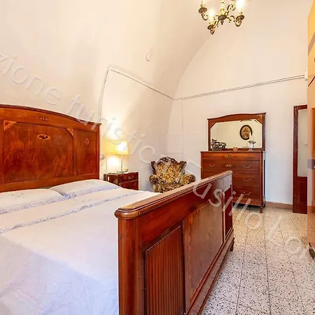 Locazione Turistica Lorusso 1 Apartment Andria